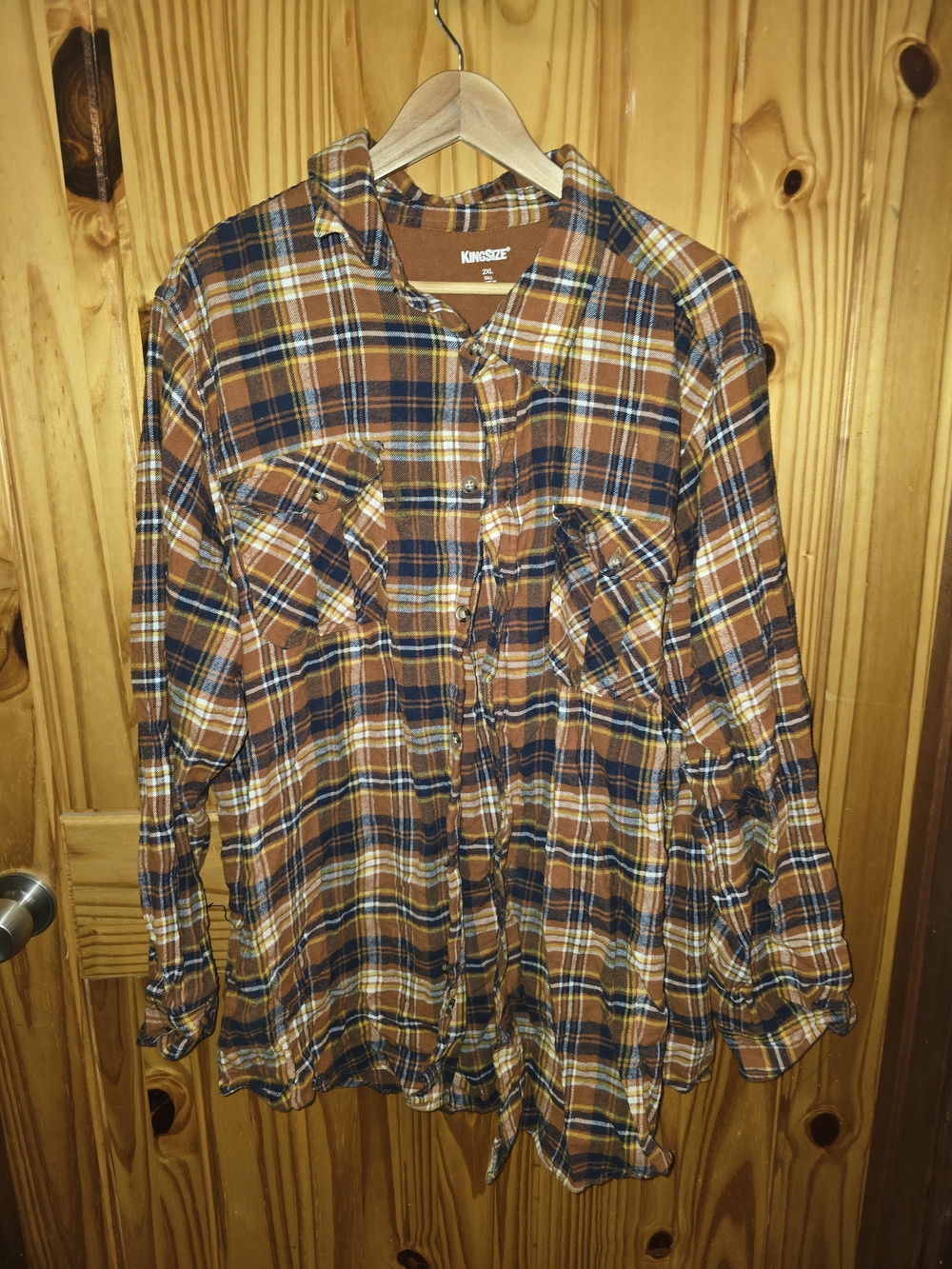Mens 2xL KingSize Men's Brown and Navy Plaid Button-Down Shirt